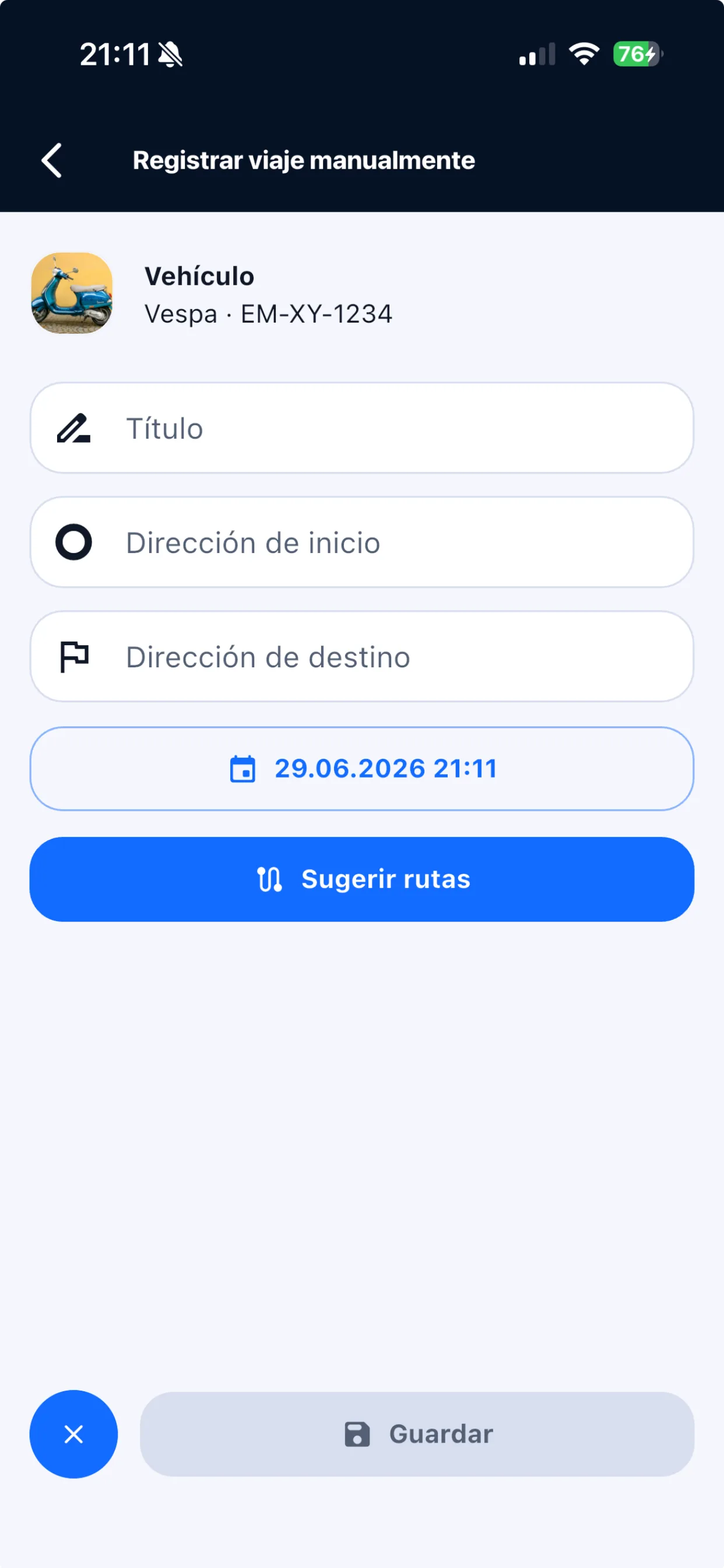 Routeo: Formulario de trayecto manual con vehículo, origen, destino y fecha
